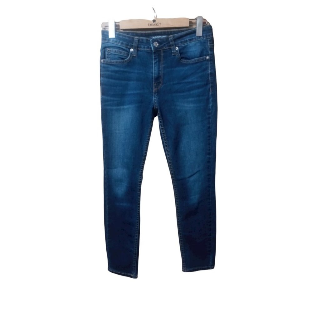 Calvin Klein Mid Rise Skinny Denim Jeans CKJ011
